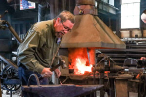 Hammer In Demonstration